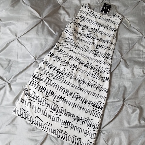 Leslie Fay Dresses & Skirts - NWOT Leslie Fay Music Note Shift Dress
